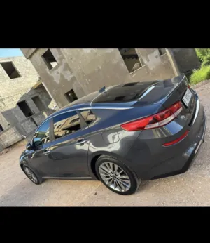 كيا اوبتما K5