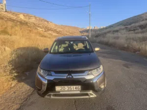 Used Mitsubishi Outlander in Amman