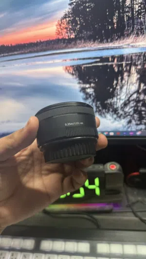 عدسة كانون 50mm STM