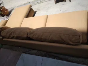 طقم زاوية عدد 2 مجدد بحالة جديد نفخ قماش وجلد فاخر اصلي خشب متين