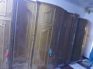 غرفه نوم صاج 5قطع اخشاب طابقين استعمال قليل (جديد )