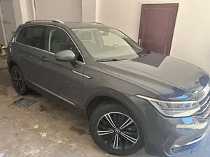 Volkswagen . Tiguan . 20231