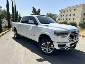 Dodge Ram 1500 Longhorn edition ديزل ، فحص كامل ، كلين تايتل ، فل اوبشين مع طابات هواء