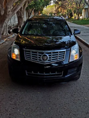 كاديلاك srx 2016
