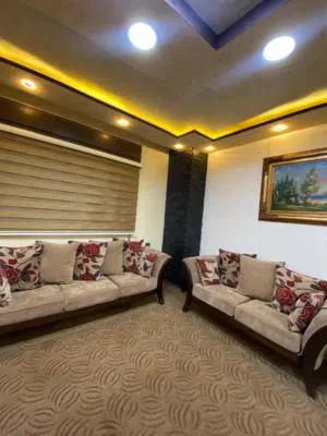 طقم كنب مستعمل بحال الجديد
