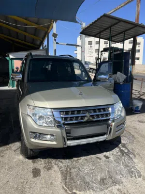 Used Mitsubishi Pajero in Amman