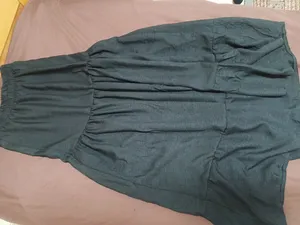 Pleated . L . Black . Used0