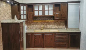 مطابخ خشب و ألمنيوم شبه جديد غير مستعمل الأسعار أقل من نصف السعر