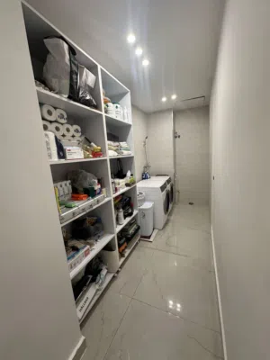 شقة مفروشة للبيع بين الدوار الرابع و الخامس - ref: 14600