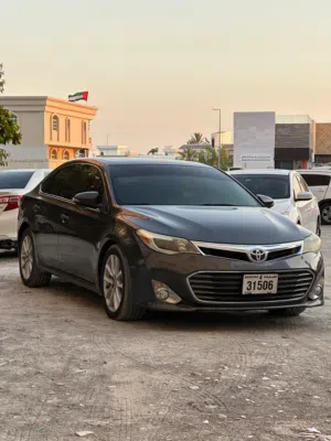 Used Toyota Avalon in Ajman