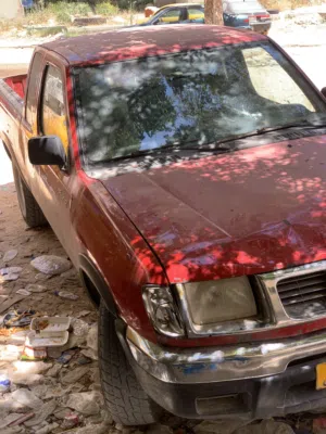 Used Nissan Frontier in Tripoli