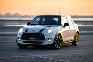 Mini Cooper 2018 Silver & Black  Low Mileage  Turbo  Bahrain Spec  BD 5,950 Excellent Condition