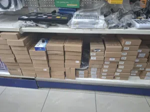 شواحن لاب توب كل الموديلات ب7 jd  العرض لا يشمل التوصيل ولا يشمل الشواحن تايب سي وشواحن القيمنغ