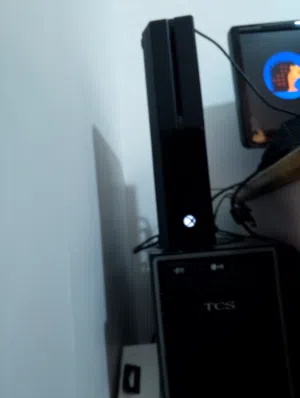 Xbox one للبيع  أمورها تمام شوف الوصف