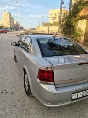 Used Opel Vectra in Zarqa