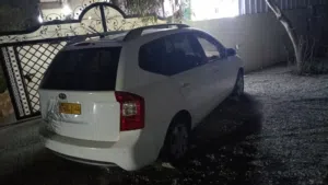 كيا kia 2012 كارينس