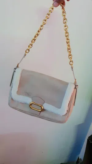 حقيبة تشارلز جديدة