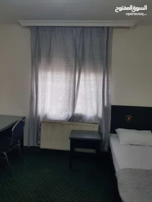 30 m2 Studio Apartments for Rent in Amman University Street