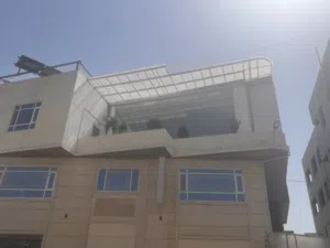عمارة استثمارية حاليا هي شاليهات