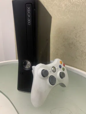 XBOX 360 FOR SALE URGENT