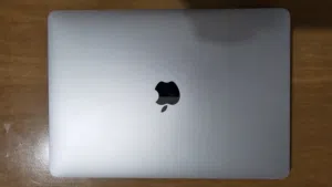 Apple MacBook Air A2337, M1, 512GB SSD, 8GB Ram Integrated, 13.3