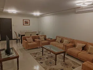 فيلا مفروشه بالكامل في دار الزين