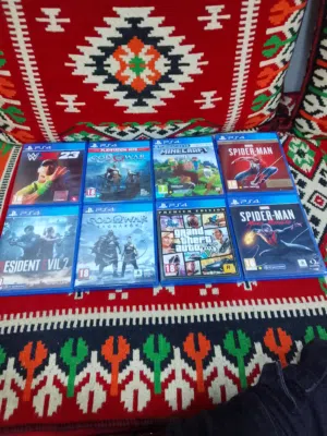 للبيع سيديات ps4