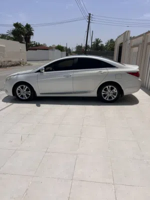 Used Hyundai Sonata in Al Batinah