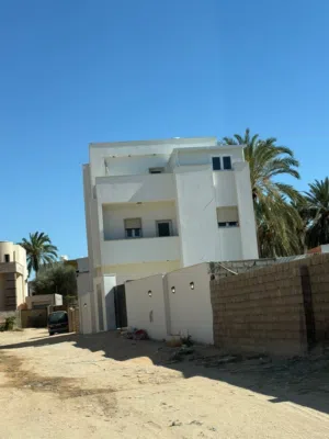 100 m2 2 Bedrooms Apartments for Rent in Tripoli Janzour
