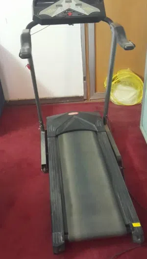 سير رياضي نضيف شغال