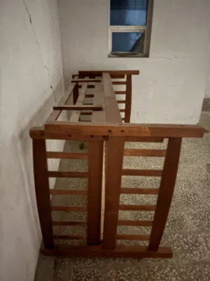 سرير طابقين