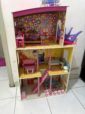 Wooden Doll House with Toys – Excellent Condition