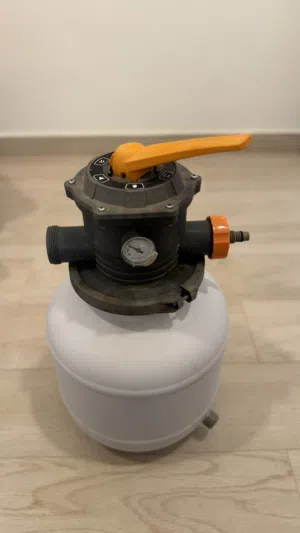 فلتر رملي للأحواض