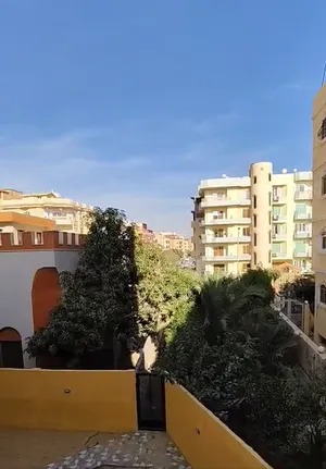 ‏٣ غرف نوم ‏.‏ حمّامين ‏.‏ 165 م٢‏2