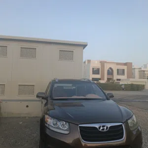 Used Hyundai Santa Fe in Muscat