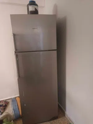 ثلاجه نضيفه