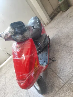 سلام عليكم دراجه فراشه فحل نظيفه من البيت للشغل سعرهه 350  مكاني البصره ياسين خريبط