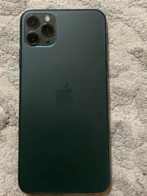 Apple iPhone 11 Pro Max 512 GB in Al Dakhiliya