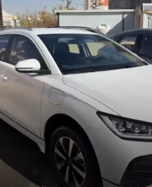BYD E2 LUXURY 2023 بي واي دي كاش أو اقساط