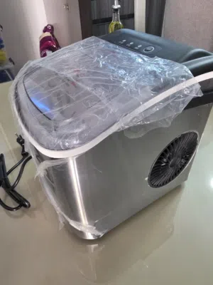 صانعة ثلج زيلان ZLN1177، تصميم أنيق مع هيكل معدني، قدرة 95 واط، تعمل على إنتاج الثلج بسرعة وكفاءة. م