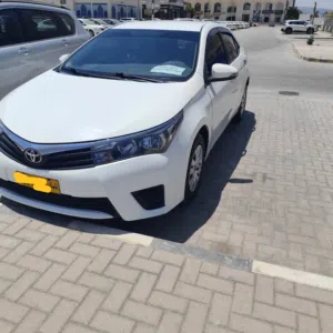 Used 2014 Toyota Corolla XLI Sedan with GCC Specs, Automatic Transmission, and Full Features