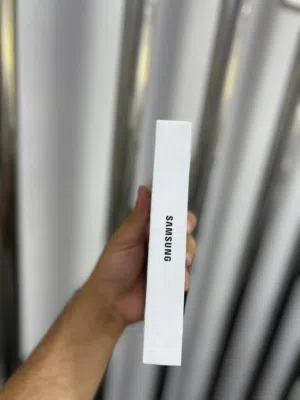Samsung A57 5G 12RAM / 512GB 	 	  جديد مسكر بالكرتونة  كفالة الوكيل الرسمي وشركتنا 3 سنوات