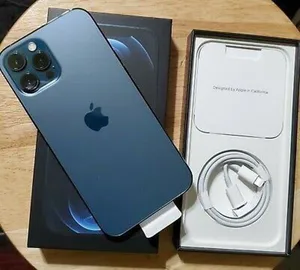 Iphone 15  pro max إصدار امريكي (5G) (10 Ram)