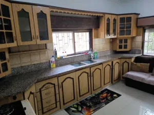 ستوديو للايجار في الطيرة