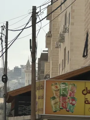 ٤ غرف نوم . ٣ حمّامات . 140 م٢2