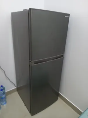 Sharp Top Mount Refrigerator 260 ltrs