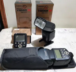 Wireless Flash Speedlite +Flash Trigger Remote Controller طقم فلاش للتصوير الأحترافي