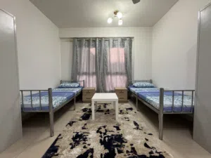 سكن مشترك مخصّص للرجال فقط  Shared Accommodation for Men Only