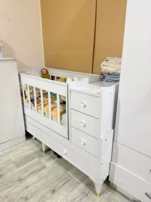 سرير اطفال