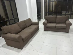 طقم كنب مستعمل من قطعتين
